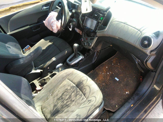 Chevrolet SONIC LT 2015 1G1JC5SH4F4181996 Image 5