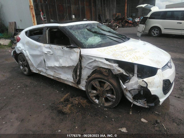 Hyundai VELOSTER 2016 KMHTC6AD8GU283416 Image 1