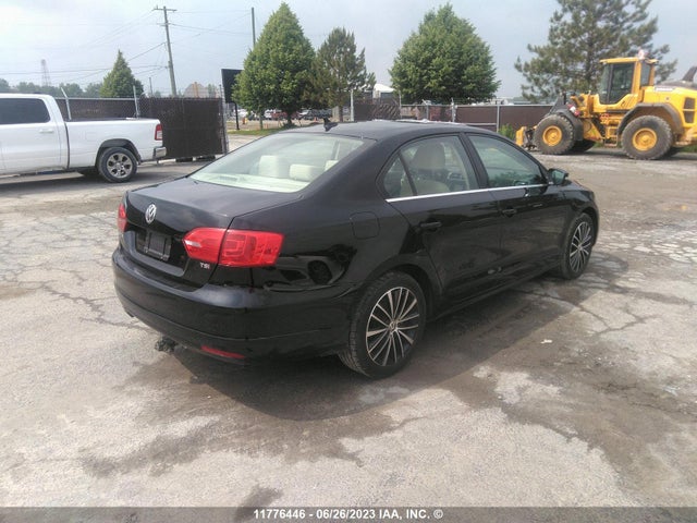 3VWL07AJXEM267449 Volkswagen JETTA