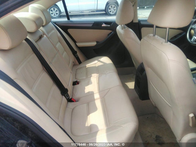 3VWL07AJXEM267449 Volkswagen JETTA