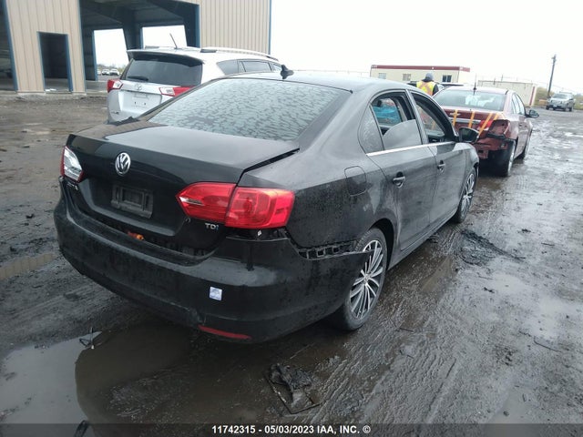 3VWLL7AJ7EM434986 Volkswagen JETTA TDI