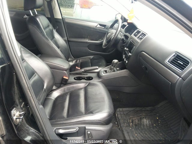 3VWLL7AJ7EM434986 Volkswagen JETTA TDI