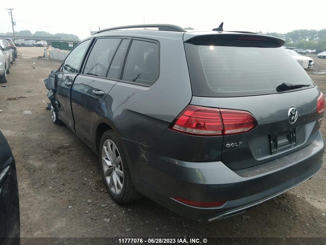 3VW217AU8KM505961 Volkswagen Golf Sportwagen S