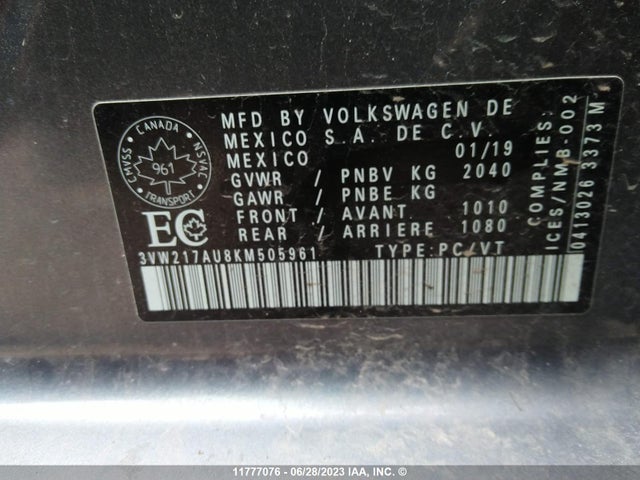 3VW217AU8KM505961 Volkswagen Golf Sportwagen S