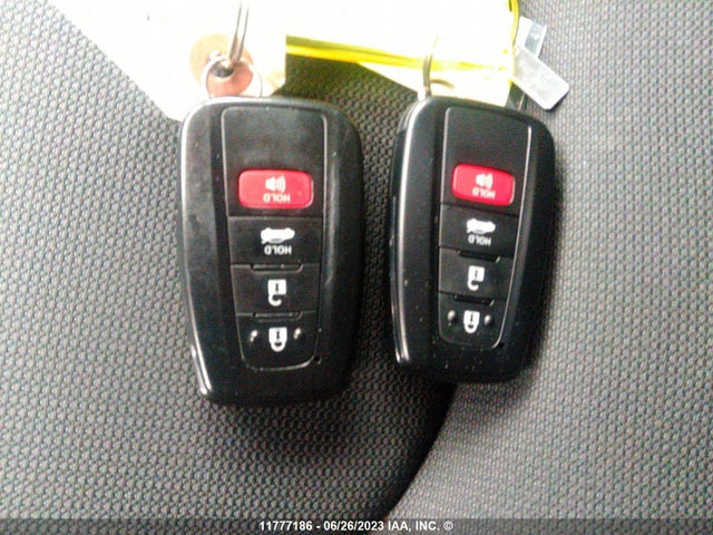 11777186 :رقم المزاد ، 5YFBPMBE2MP249805 vin ، 2021 Toyota Corolla Le مزاد بيع