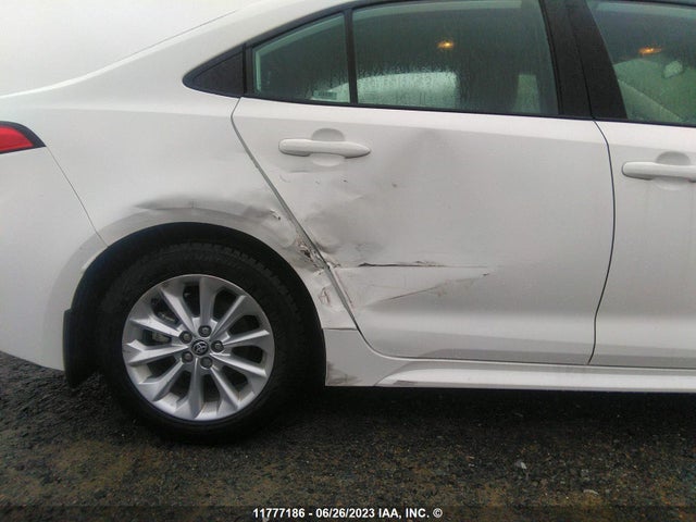 11777186 :رقم المزاد ، 5YFBPMBE2MP249805 vin ، 2021 Toyota Corolla Le مزاد بيع