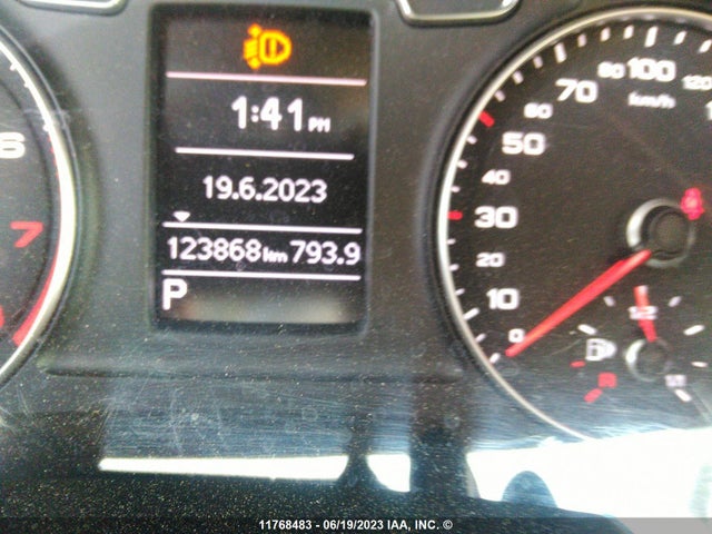 WA1EFCFS2GR017588 Audi Q3 Premium Plus