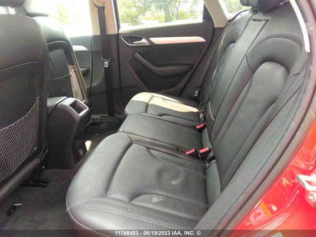 WA1EFCFS2GR017588 Audi Q3 Premium Plus