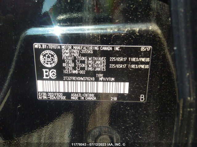 Toyota RAV4 LE 2017 2T3ZFREV0HW376249 Image 11