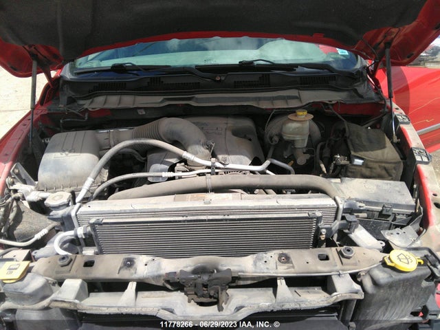 1C6RR7GT2ES105776 RAM 1500 Slt