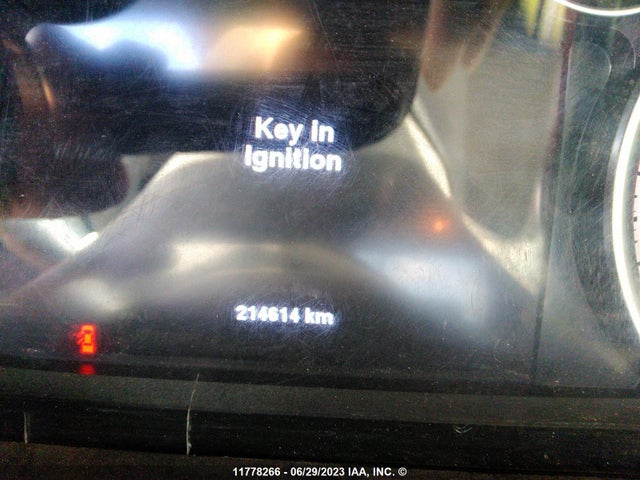 1C6RR7GT2ES105776 RAM 1500 Slt