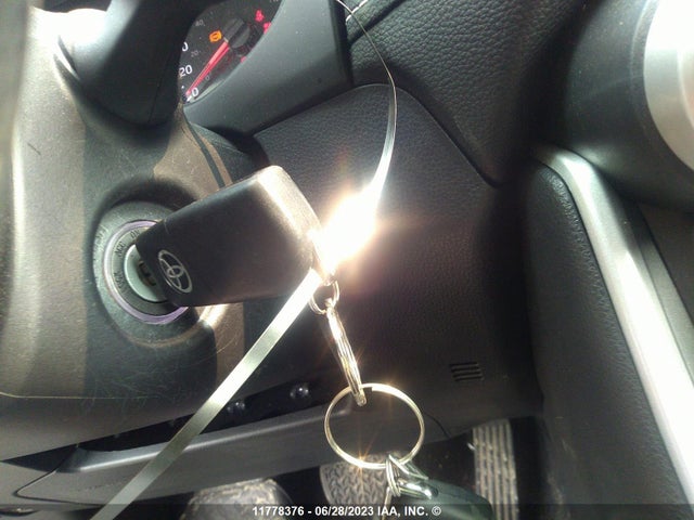 11778376 :رقم المزاد ، 2T3B1RFV3LC127775 vin ، 2020 Toyota Rav4 Le مزاد بيع