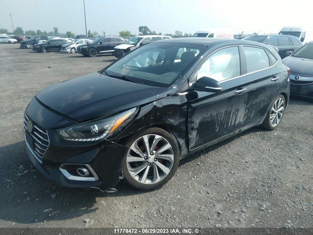 Hyundai Accent Limited 2018 3KPC35A37JE035279 Image 2
