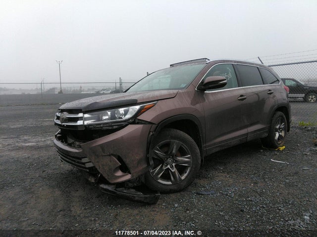 Toyota Highlander Limited/ltd Platinum 2017 5TDDZRFH9HS406683 Image 2