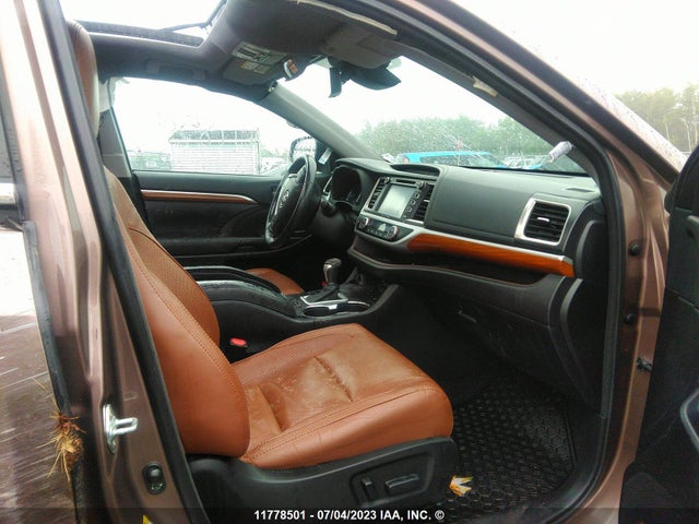 Toyota Highlander Limited/ltd Platinum 2017 5TDDZRFH9HS406683 Image 5