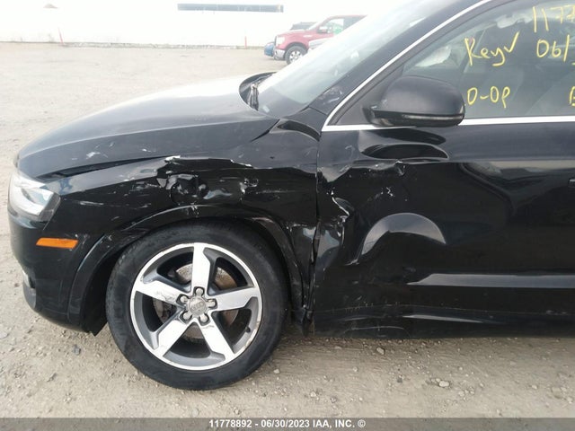 WA1EFEFS4FR001600 Audi Q3 Premium Plus