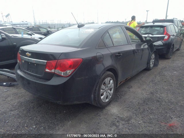 Chevrolet Cruze Limited Ls 2016 1G1PL5SH1G7130904 Image 4