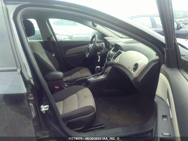 Chevrolet Cruze Limited Ls 2016 1G1PL5SH1G7130904 Image 5