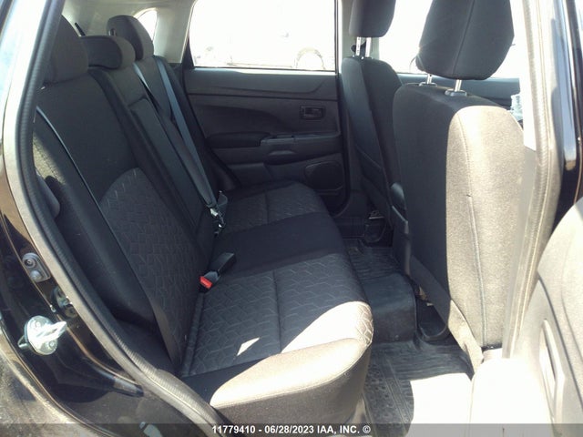 JA4AJUAU0NU603731 Mitsubishi RVR ES