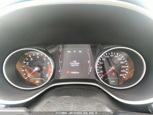3C4NJDAB8KT760757 Jeep Compass Sport