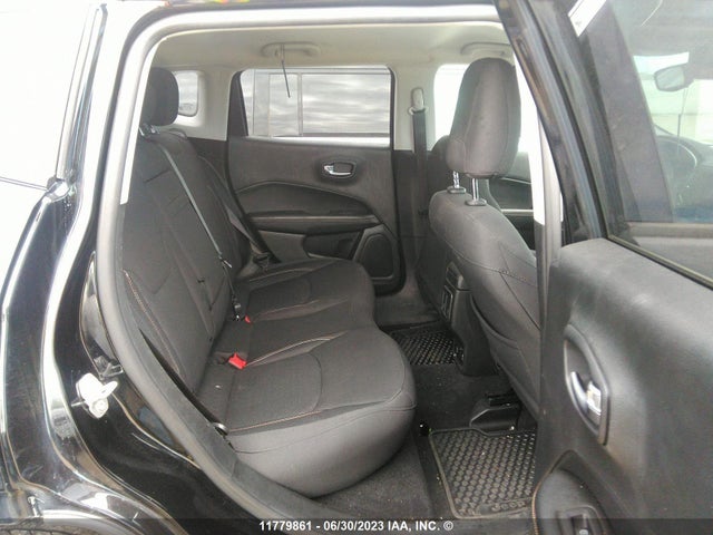 3C4NJDAB8KT760757 Jeep Compass Sport
