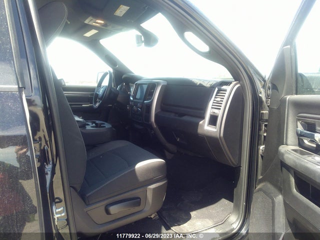 1C6RR7LT3NS163773 RAM 1500 Classic Slt