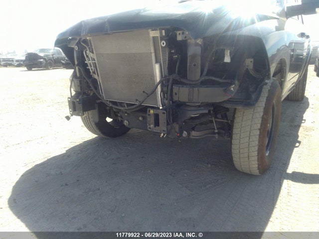 1C6RR7LT3NS163773 RAM 1500 Classic Slt