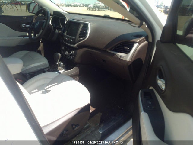 11780136 :رقم المزاد ، 1C4PJMJS7GW372414 vin ، 2016 Jeep Cherokee Overland مزاد بيع