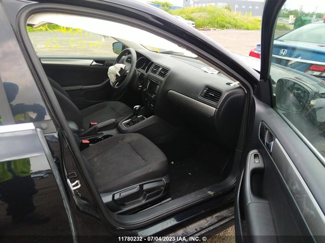 3VW2K7AJ7FM290789 Volkswagen JETTA S