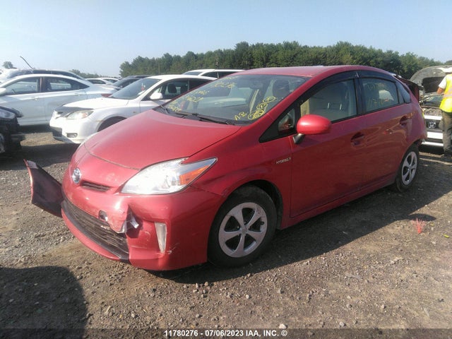 Toyota PRIUS 2015 JTDKN3DU0F1876028 Image 2
