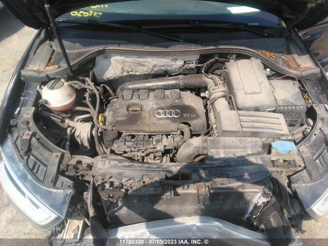 WA1EFEFS9FR000636 Audi Q3 Premium Plus