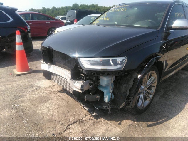 WA1EFEFS9FR000636 Audi Q3 Premium Plus