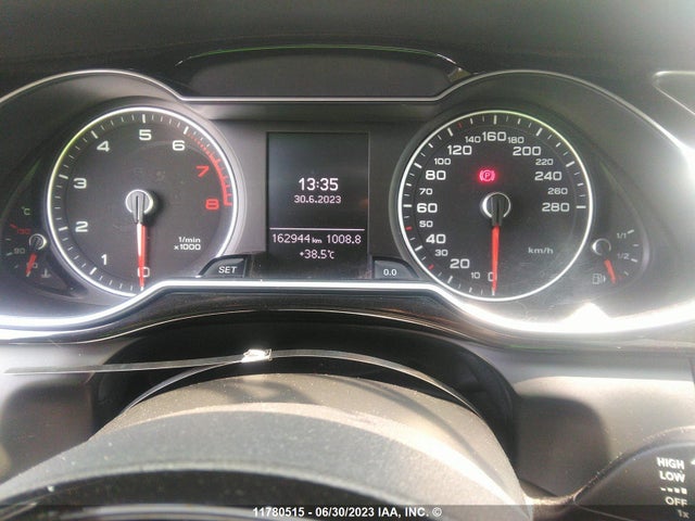 WAUDFCFL0FN004111 Audi A4 PREMIUM