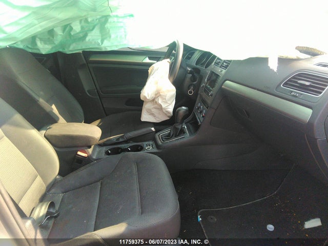 3VW217AU8HM055172 Volkswagen Golf S/wolfsburg/se/sel