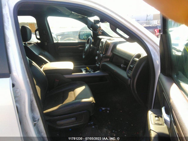 1C6SRFVT3NN207097 RAM 1500 Sport