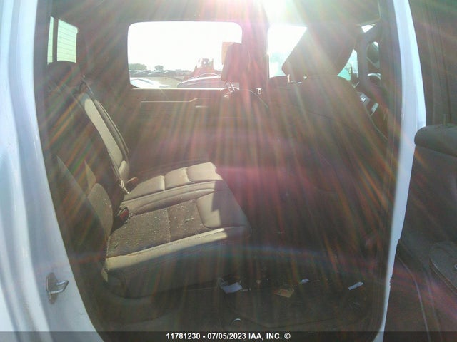 1C6SRFVT3NN207097 RAM 1500 Sport