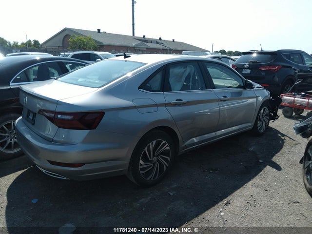 3VWG57BU3MM040694 Volkswagen Jetta Sel Premium