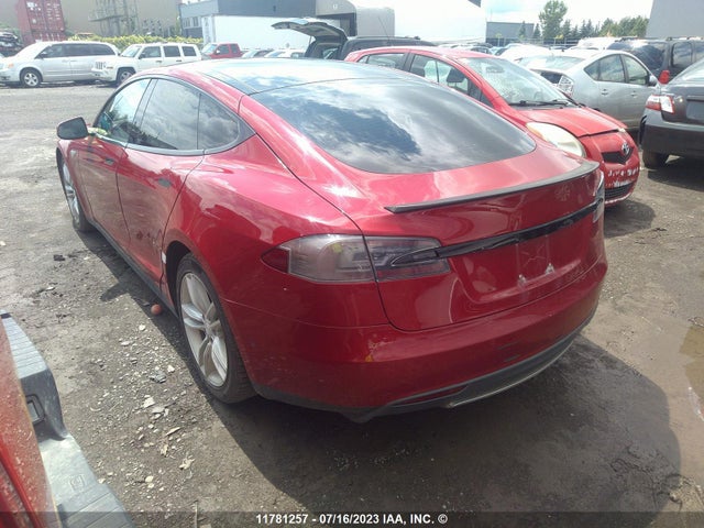 Tesla MODEL S 2015 5YJSA1E47FF102512 Image 4