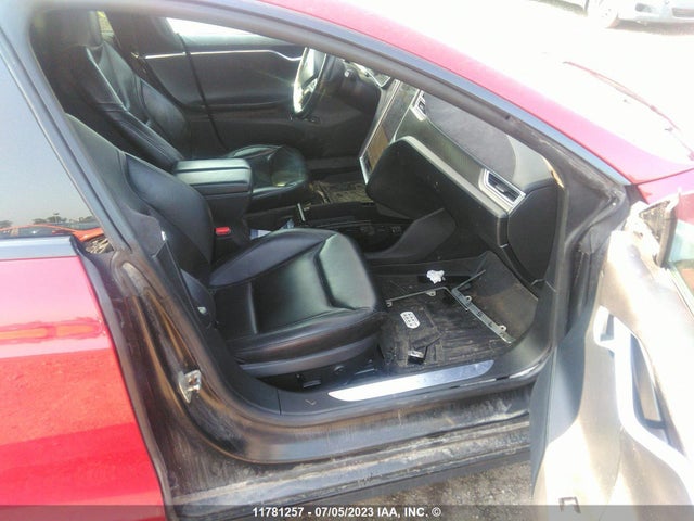Tesla MODEL S 2015 5YJSA1E47FF102512 Image 6