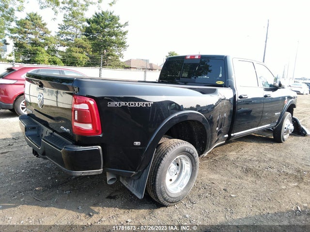 3C63RRJL5NG294957 RAM 3500 Laramie