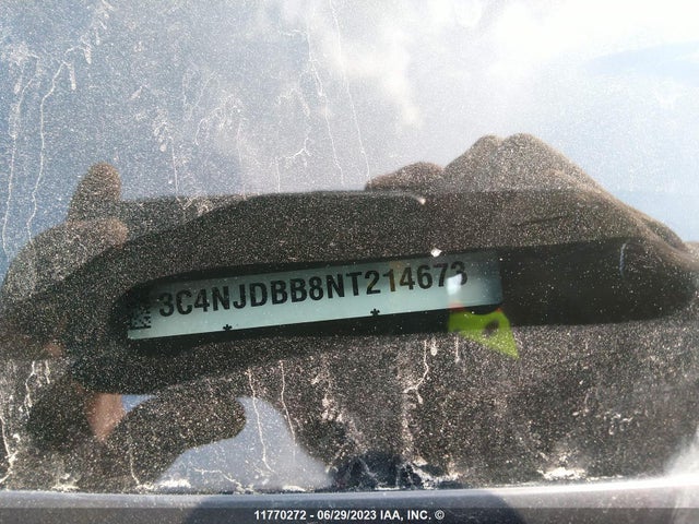 3C4NJDBB8NT214673 Jeep Compass Latitude
