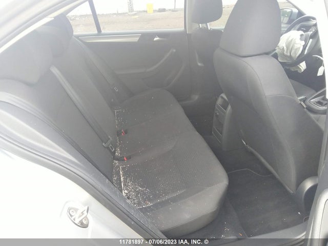 3VW2K7AJ7FM311625 Volkswagen JETTA S