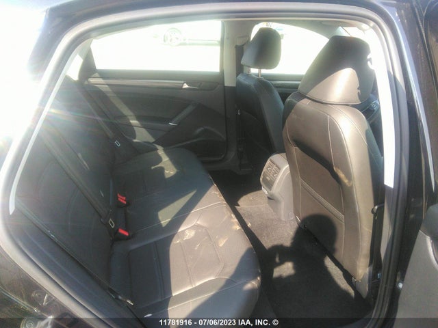 1VWBA7A3XMC007711 Volkswagen Passat Highline