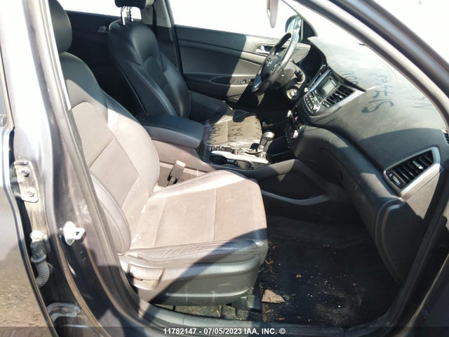 Hyundai TUCSON 2017 KM8J33A46HU517463 Image 5
