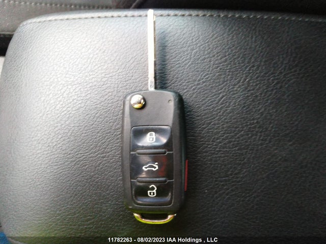 3VWD07AJ8EM410189 Volkswagen JETTA SE