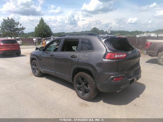 1C4PJMAX3JD558126 Jeep Cherokee