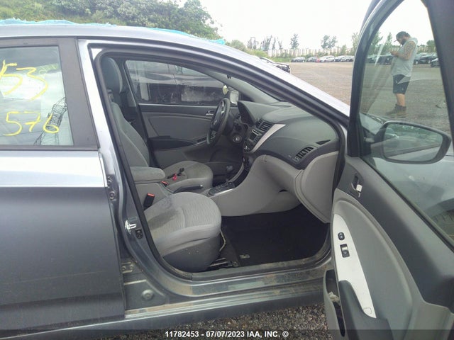 Hyundai ACCENT SE 2017 KMHCT4AE1HU327576 Image 5