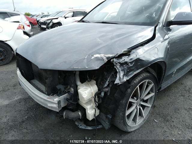 WA1GCCFS0HR008651 Audi Q3 Prestige
