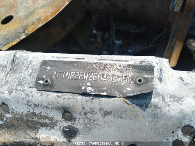 1FTNE2EW8EDA52850 Ford Econoline E250 Van