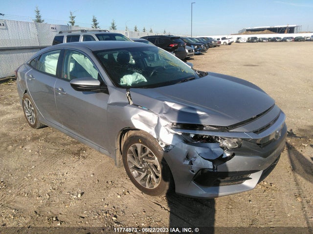 Honda Civic Lx 2018 2HGFC2F53JH003943 главное изображение